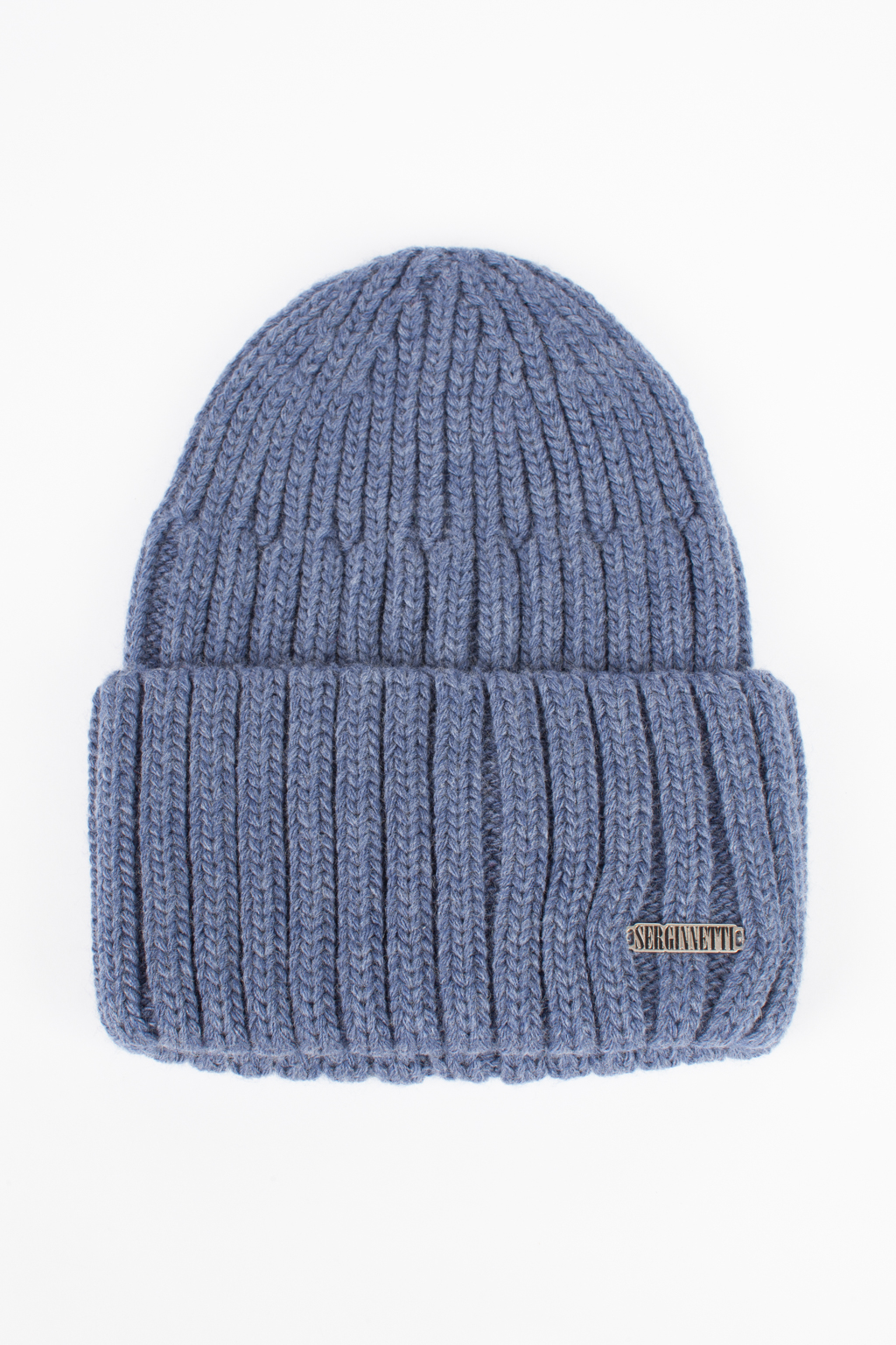 Шапка женская с отворотом. Является совершенным аксессуаром для утепления в осенний и зимний сезон.