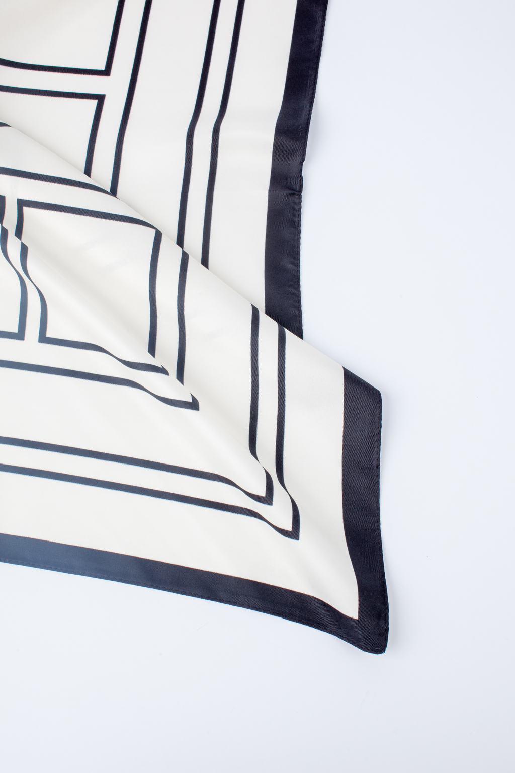 Платок женский 70*70 см