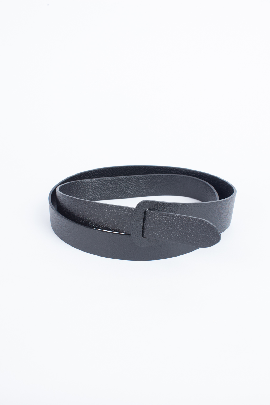 Длина ремня 1,2 м, ширина 4,6 см