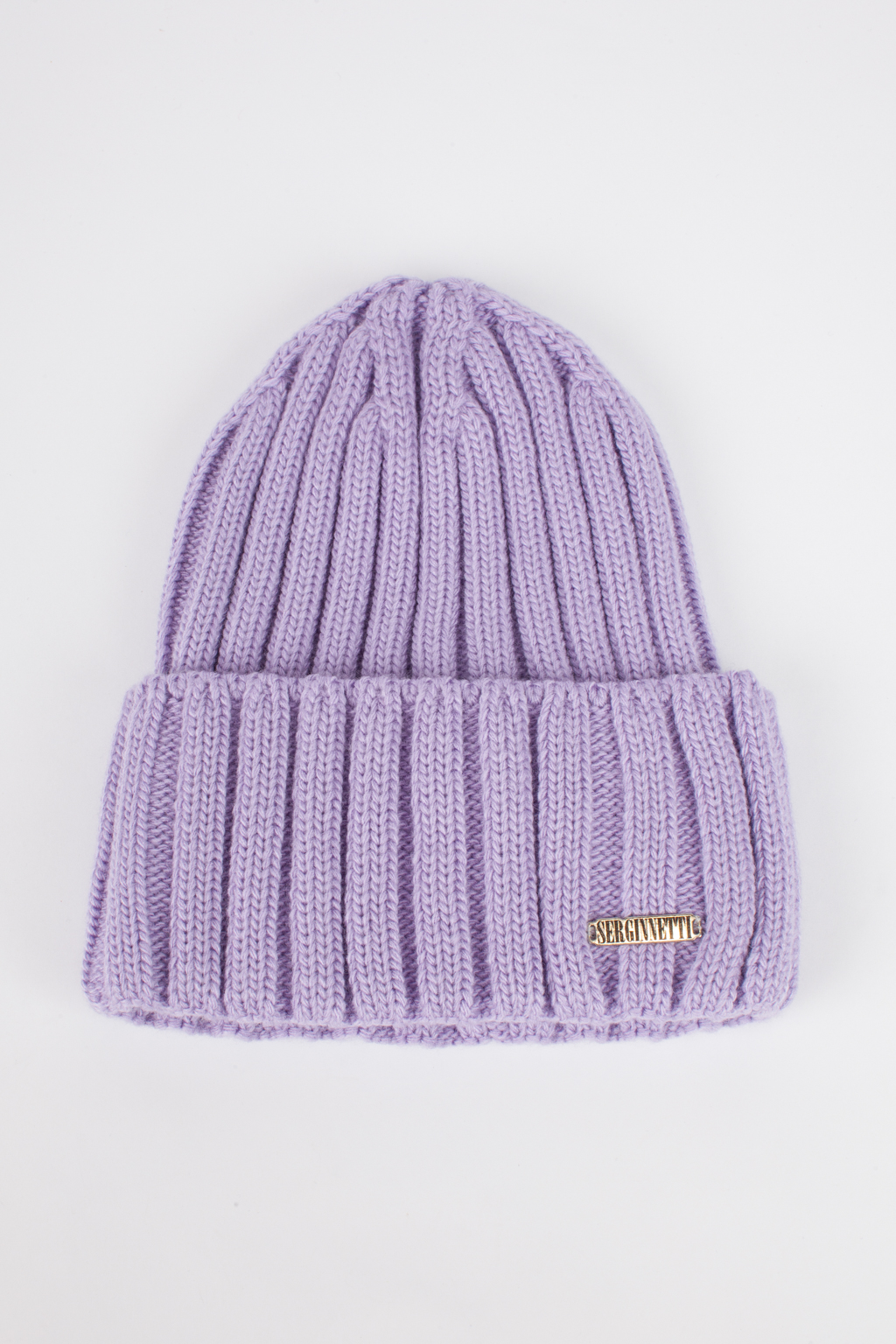 Шапка женская с отворотом. Является совершенным аксессуаром для утепления в осенний и зимний сезон.