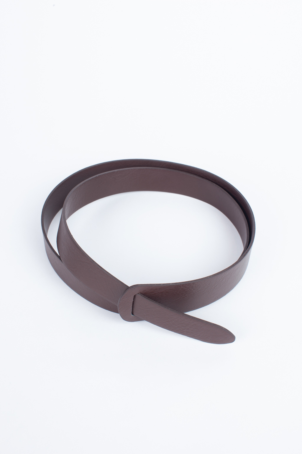 Длина ремня 1,2 м, ширина 4,6 см