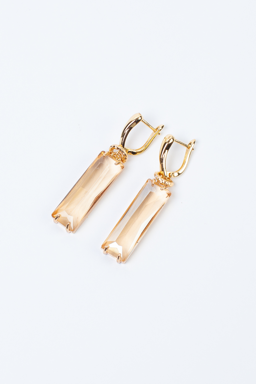 Элегантные серьги из ювелирного стекла. Сделаны вручную. Бижутерный сплав, английский замок.