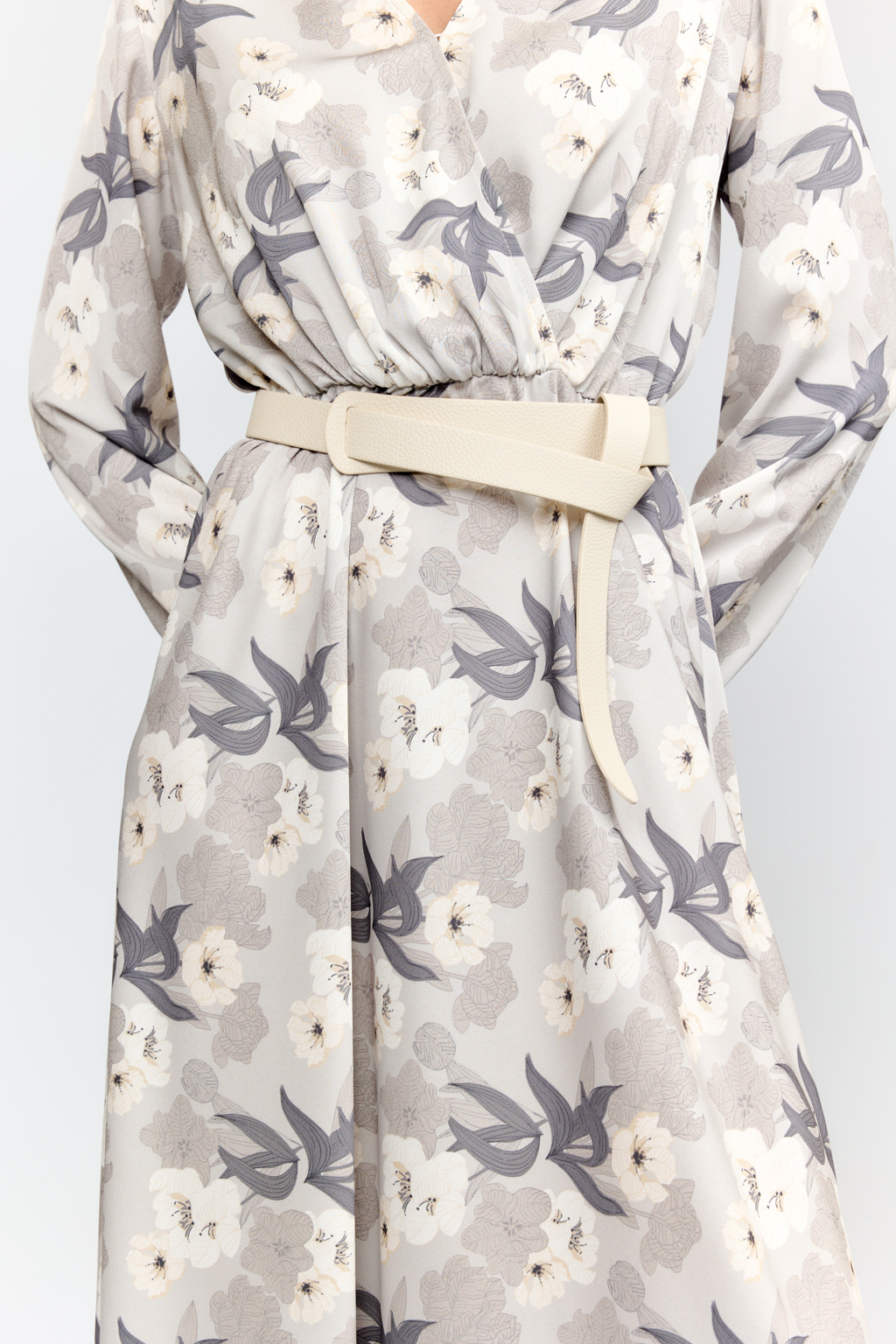 Длина ремня 1,2 м, ширина 4,6 см