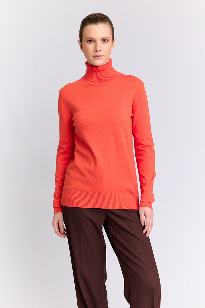 Водолазка прямого силуэта