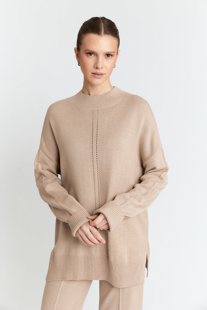 Джемпер силуэта оверсайз с высоким горлом