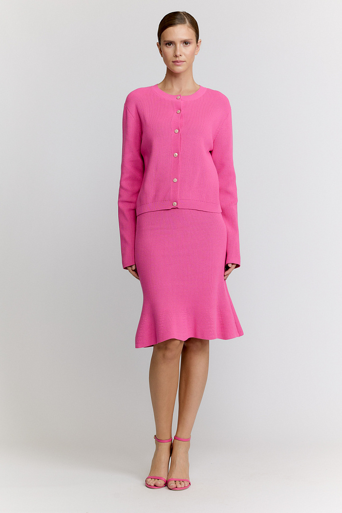 Юбка длиной выше колен с вставками годе по низу.