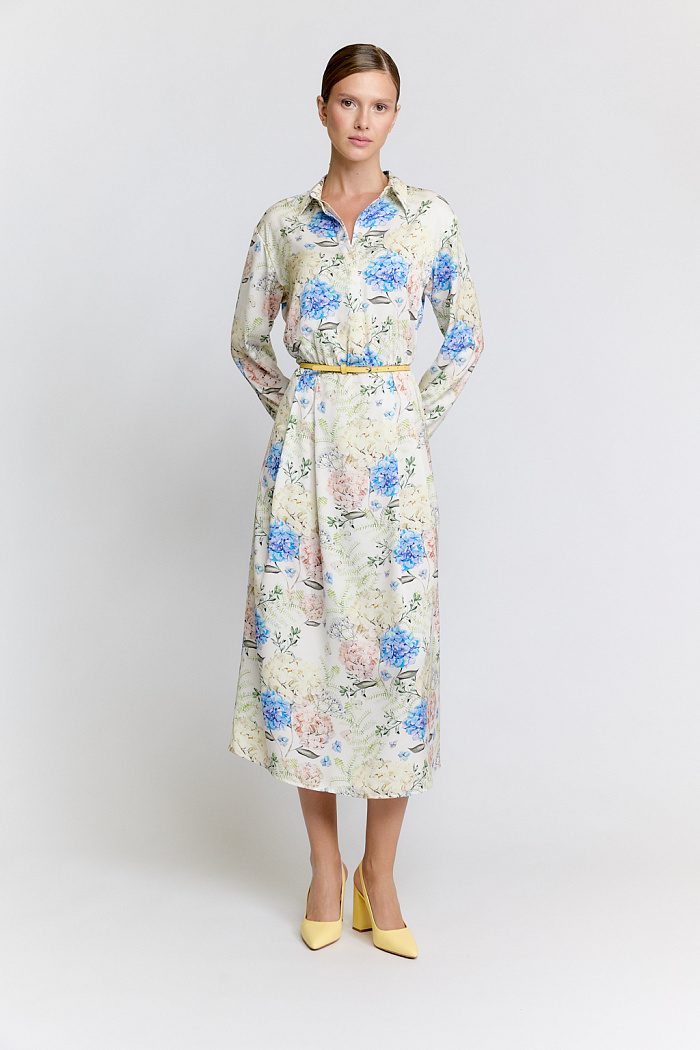 Платье рубашка длиной миди с отрезной юбкой по талии.