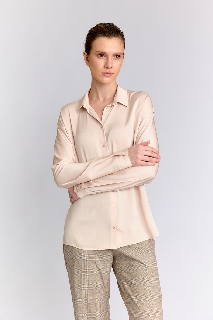 Блуза прямого силуэта с цельнокроеными рукавами