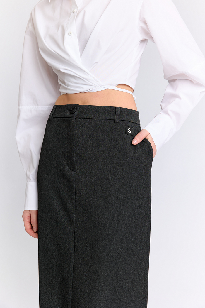 Юбка макси с застежкой на гульфик.