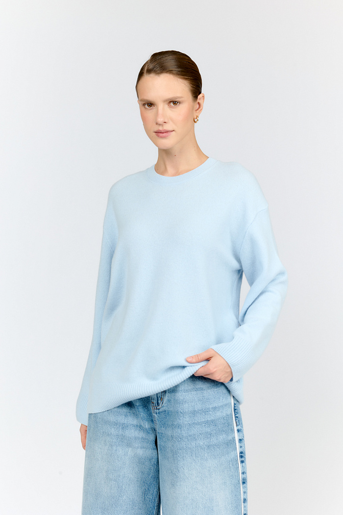 Джемпер оверсайз силуэта с круглой горловиной