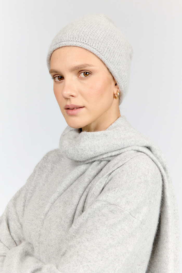 Широкий палантин размером 40*80 см